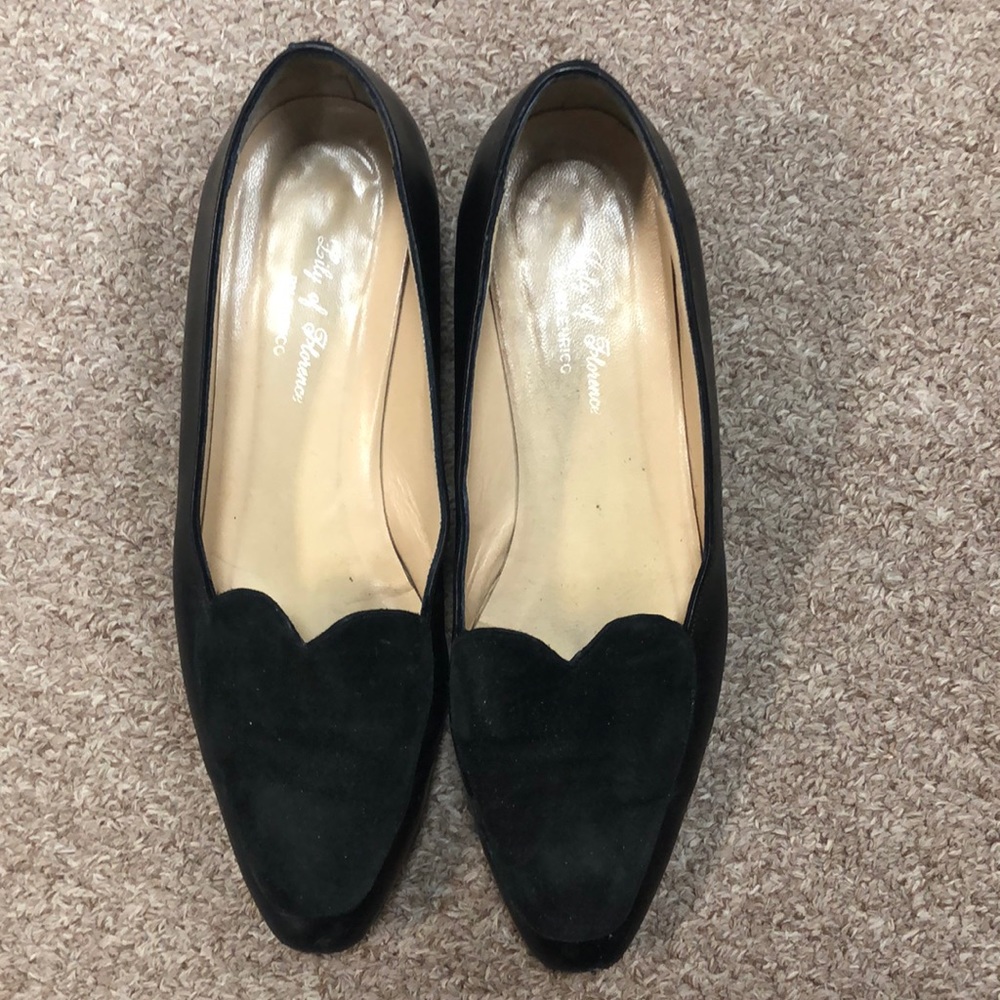 Lily of Florence Vintage Black Scallop Heel